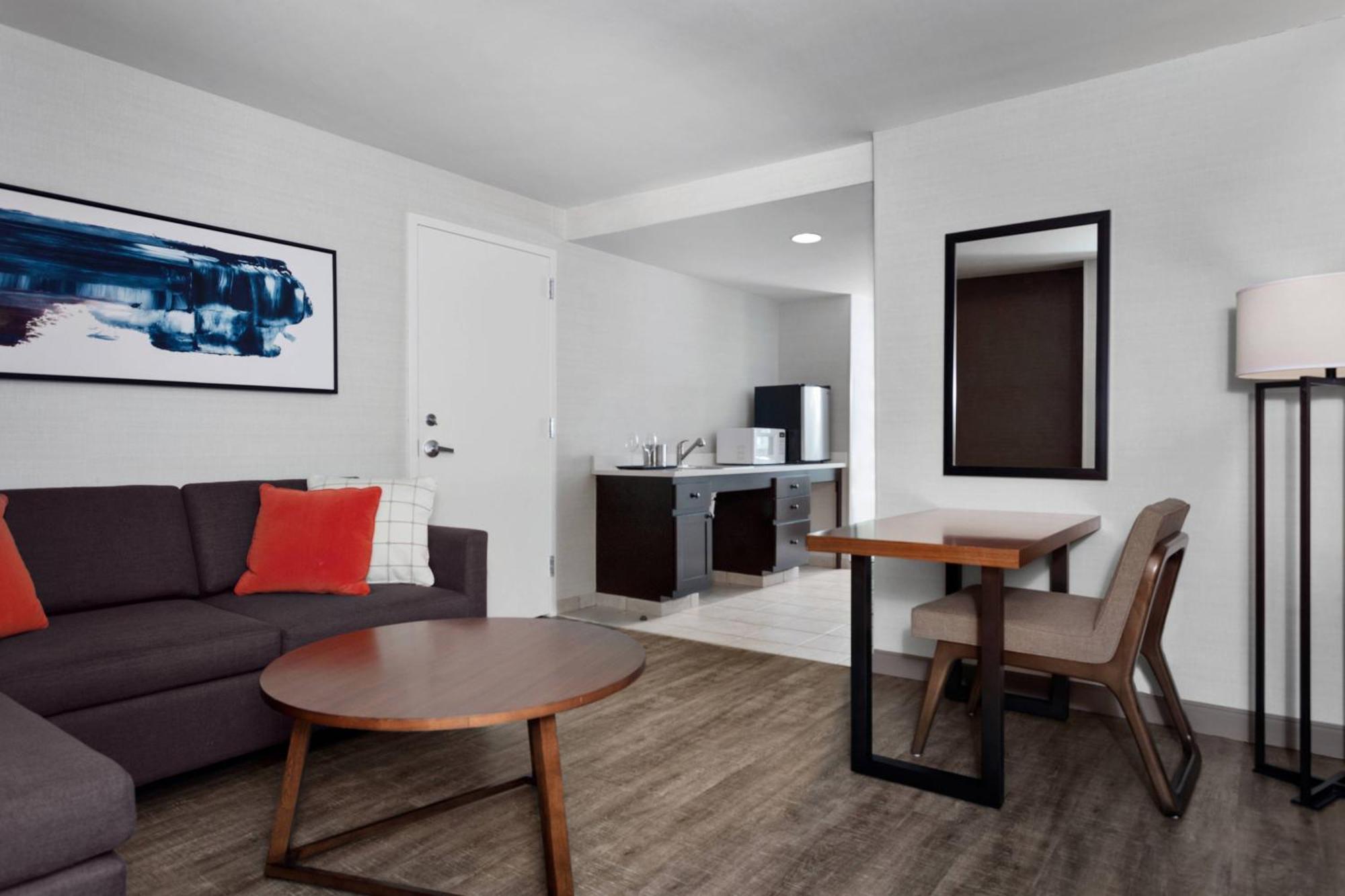 Delta Hotels By Marriott Burlington Esterno foto