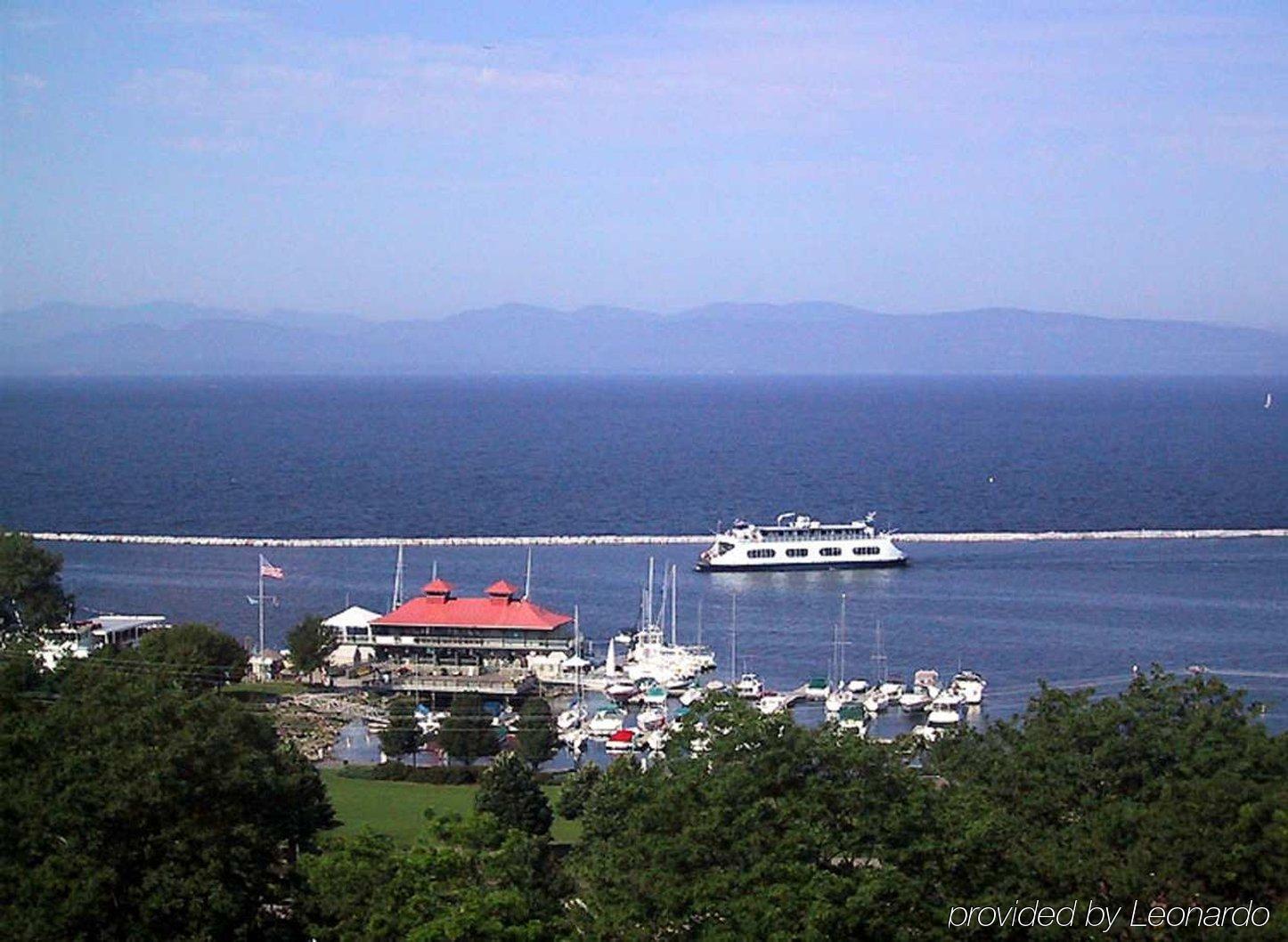 Delta Hotels By Marriott Burlington Esterno foto